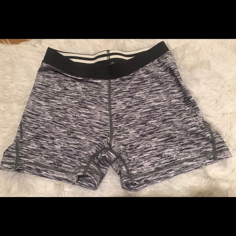 Workout/exercise/volleyball shorts